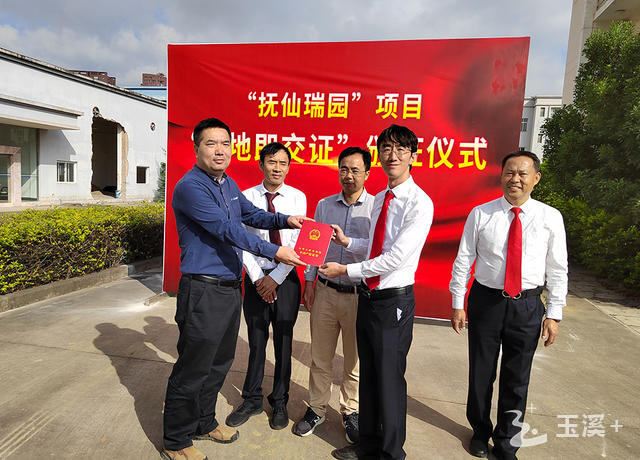 247261e08608a2036854235d036a@2x 247261e08608a2036854235d036a@2x