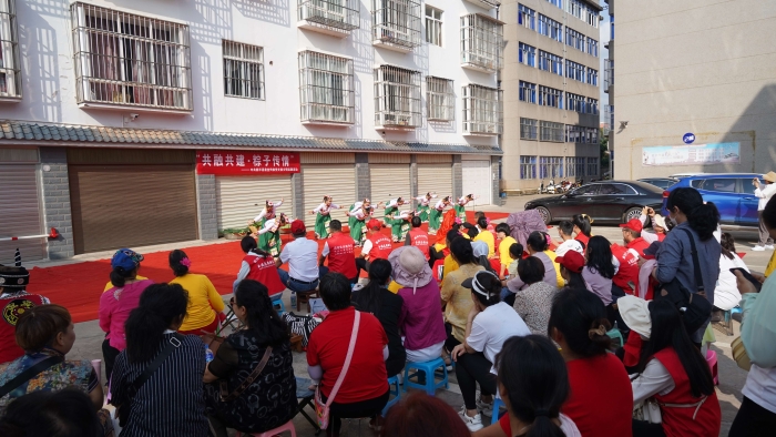 新平:黨心凝民心 端午“粽”有情