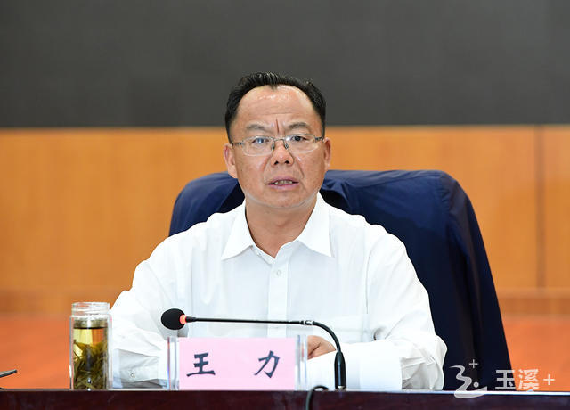 ZYH_5785 ZYH_5785.JPG