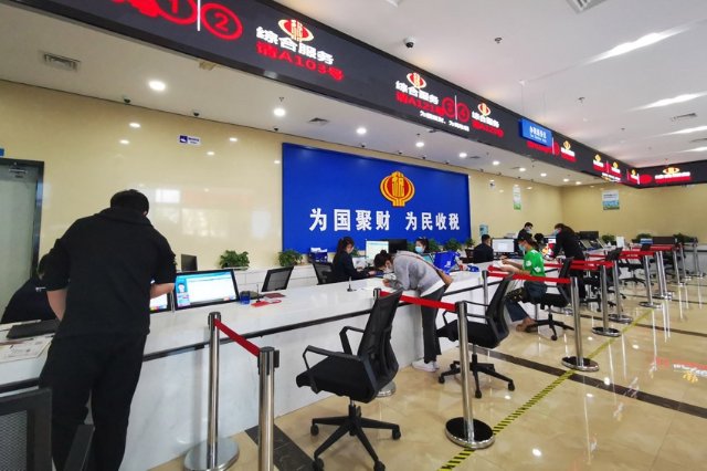 云南昆明：收到稅惠“大禮包” 這個(gè)國(guó)家級(jí)新區(qū)的企業(yè)樂(lè)了