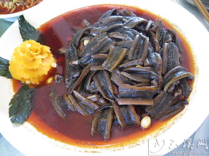 正宗的玉溪大燉鱔魚。