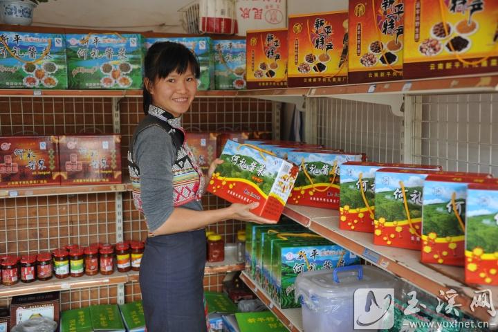 一盒新平腌菜就是一份非遺伴手禮。