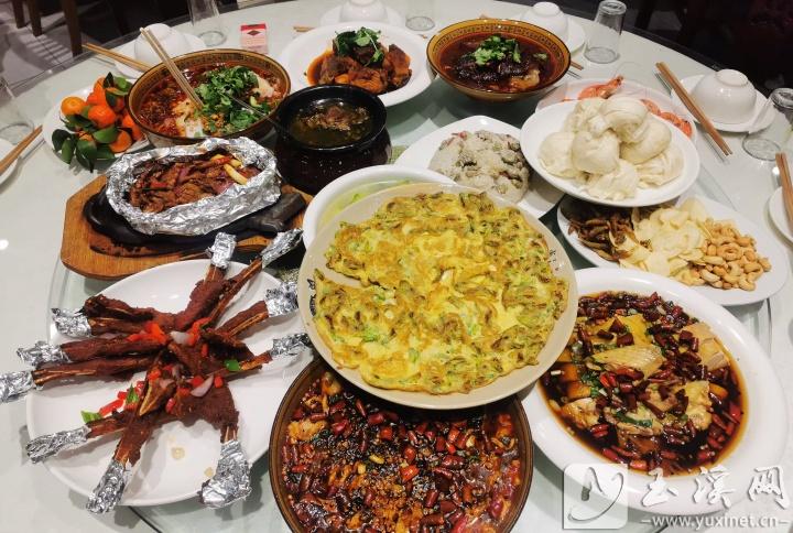 桑園飯店的美食。
