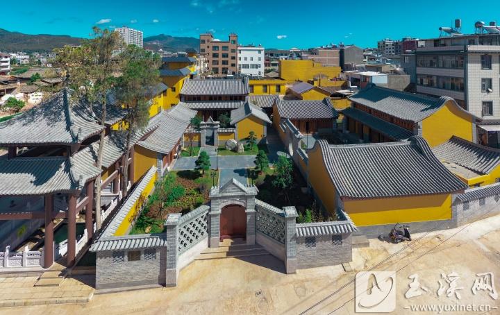 俯瞰唐淮源紀念館。
