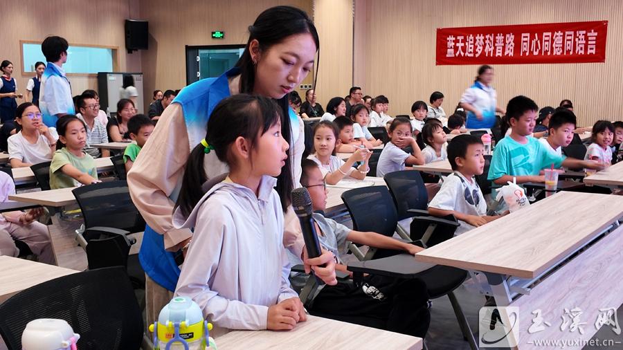 2f5d8de4-9b92-485b-b423-8639434f44ca