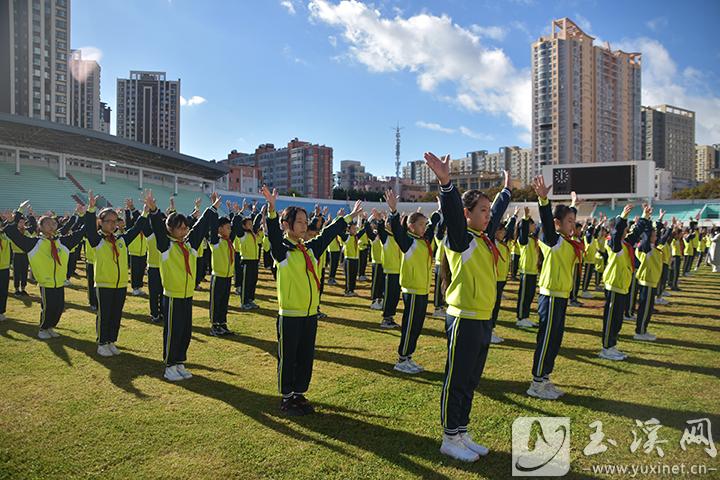 廣播體操比賽。